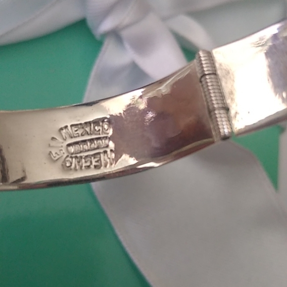 Sterling Silver 5 Panel Hinged Hecho en Mexico Abalone Inlay bracelet, 7" - Picture 3 of 8